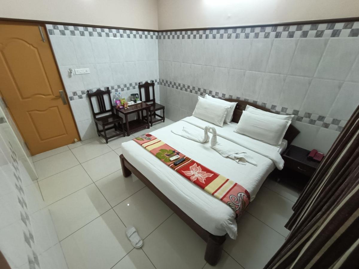 Hotel Arunachala بونديتْشيري المظهر الخارجي الصورة