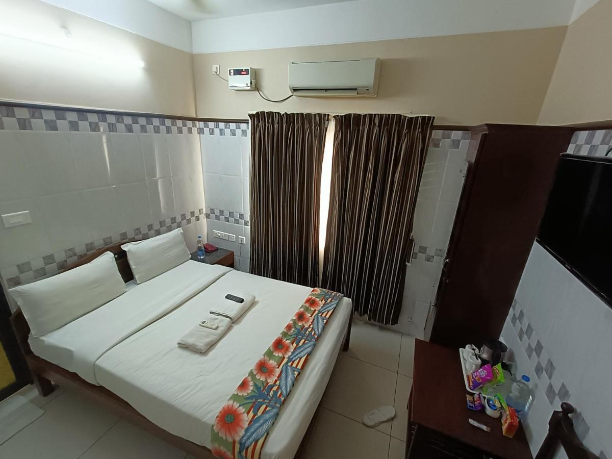 Hotel Arunachala بونديتْشيري المظهر الخارجي الصورة